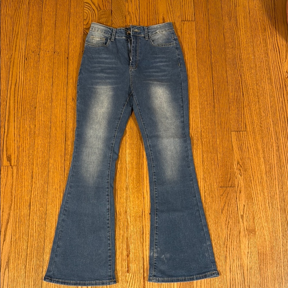 Women's Flared Jeans